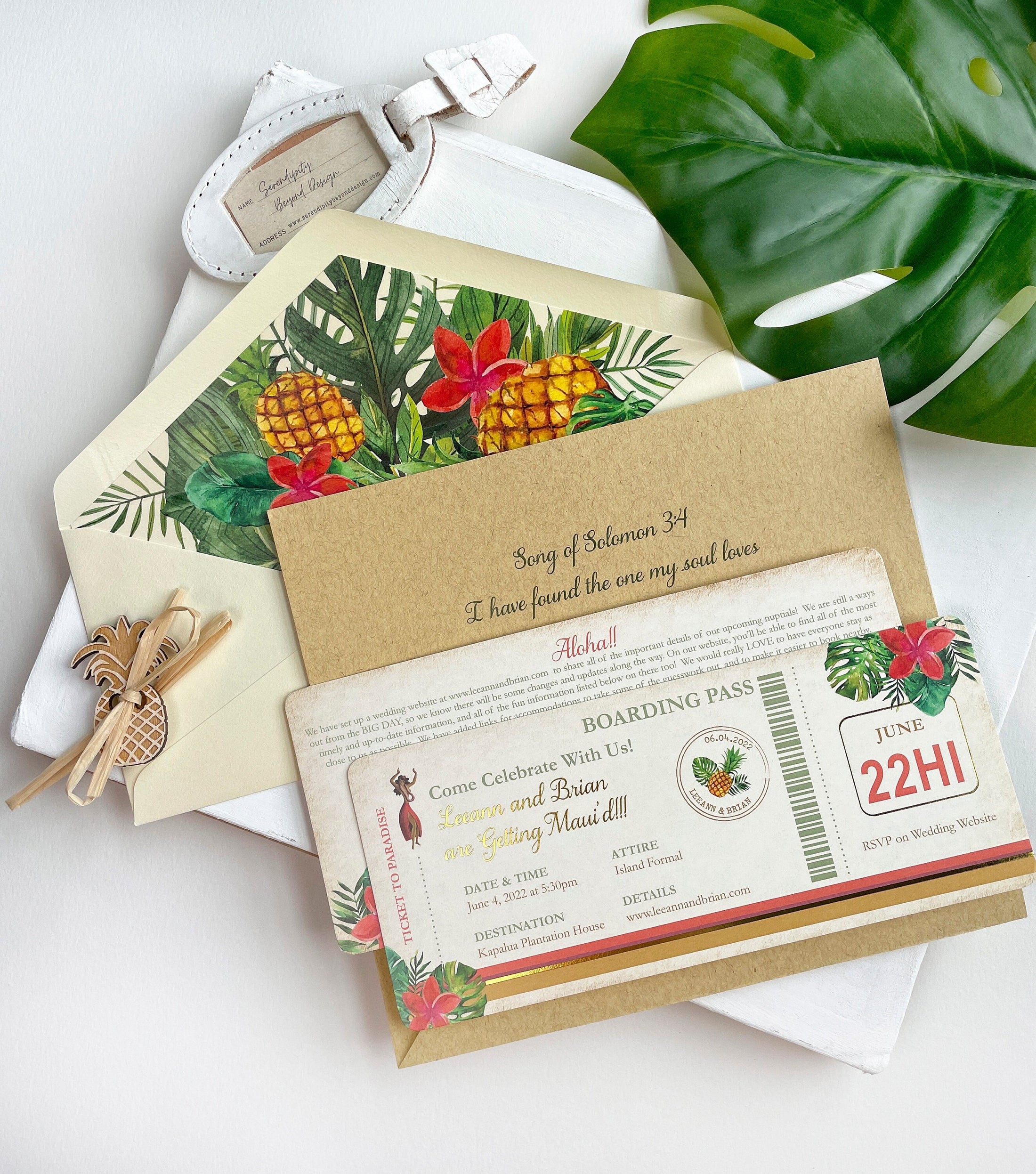 Retro Tropical Boarding Pass Wedding Invitation (Maui, Hawaii)